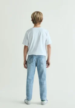PANTALÓN VAQUERO
