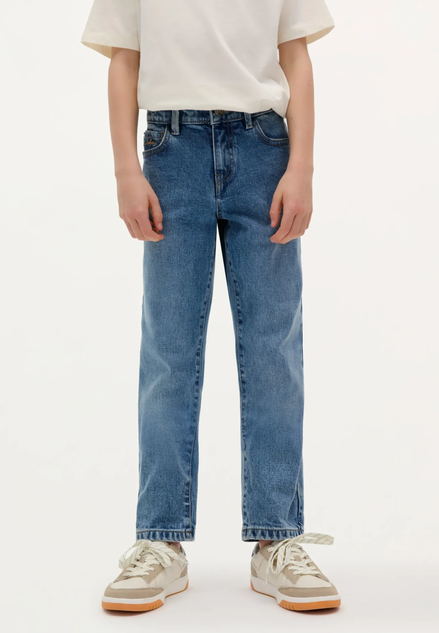 PANTALÓN VAQUERO RECTO
