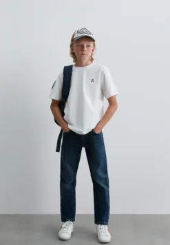 PANTALÓN VAQUERO SLIM FIT