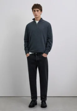 PANTALÓN VAQUERO SLIM FIT