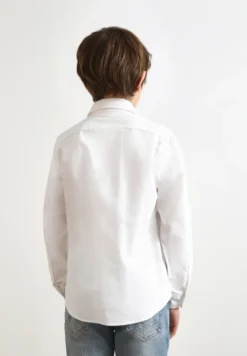 POLERA OXFORD CALAVERA CONTRASTE