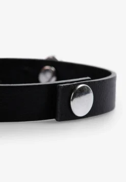 PULSERA CALAVERAS TACHAS