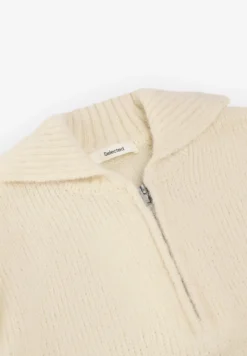 SELECTED | JERSEY ANJULI