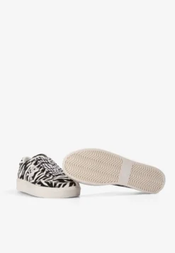 SNEAKERS ANIMAL PRINT