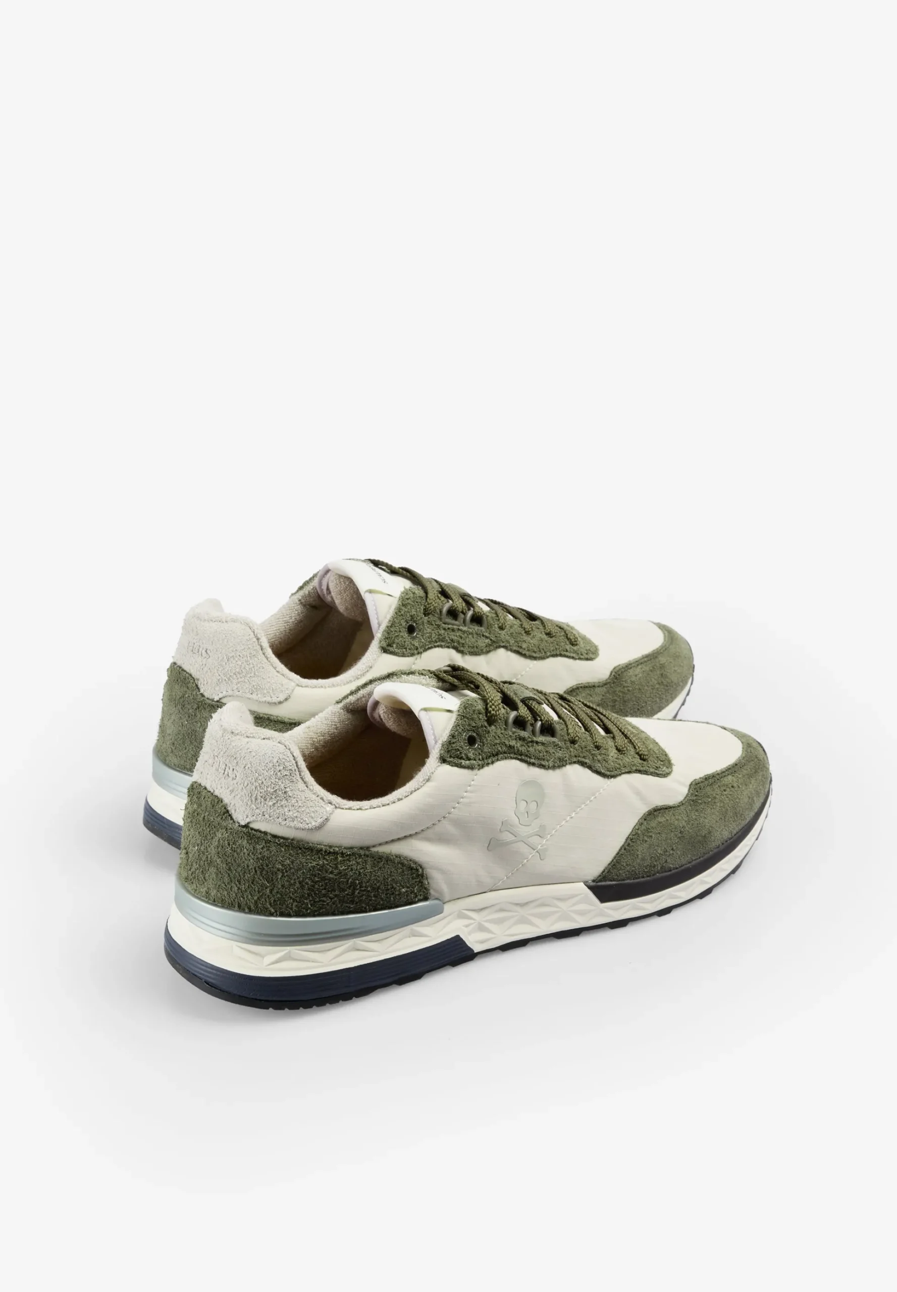 SNEAKERS ANTE CONTRASTE