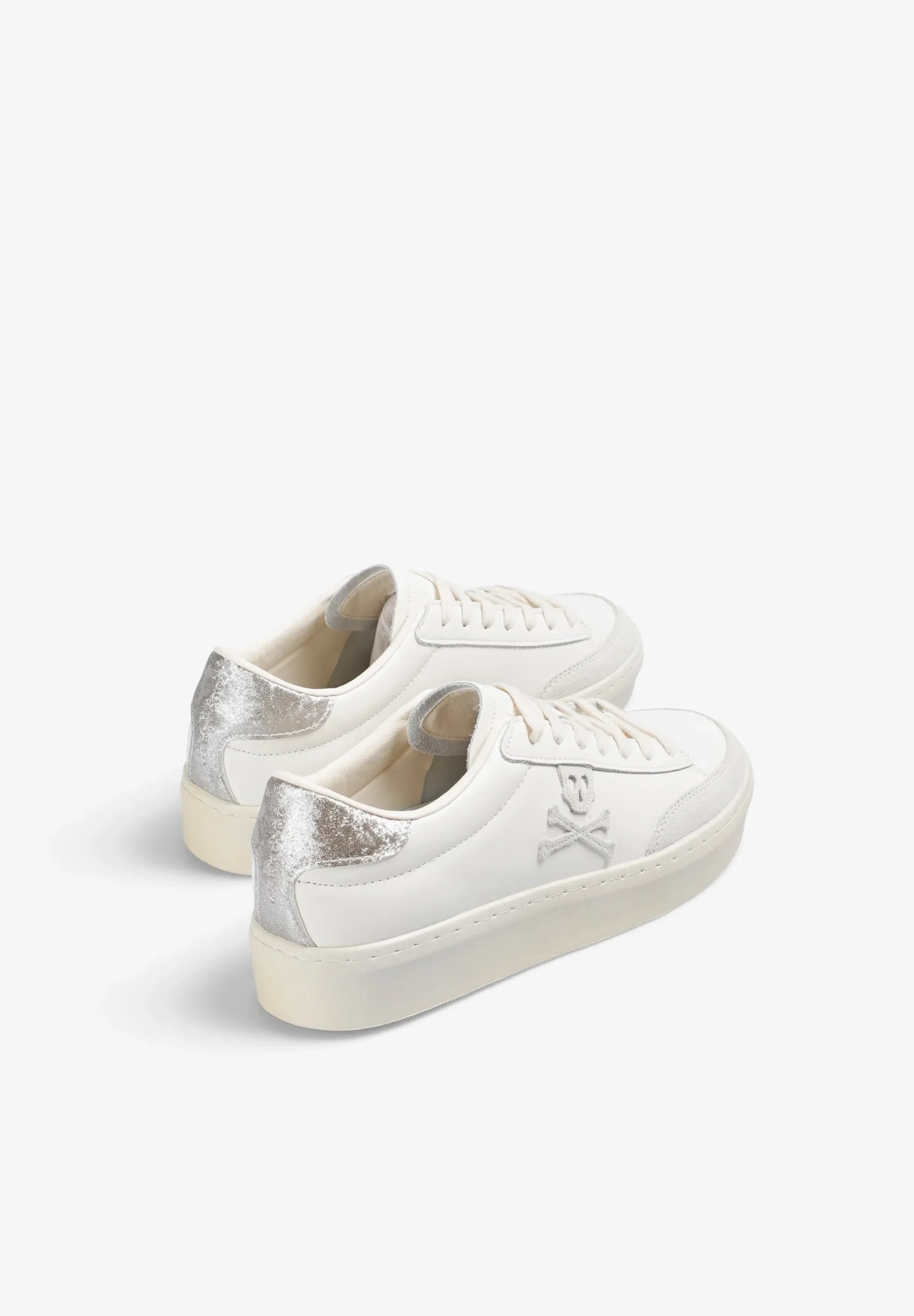 SNEAKERS BAJAS CALAVERA LATERAL