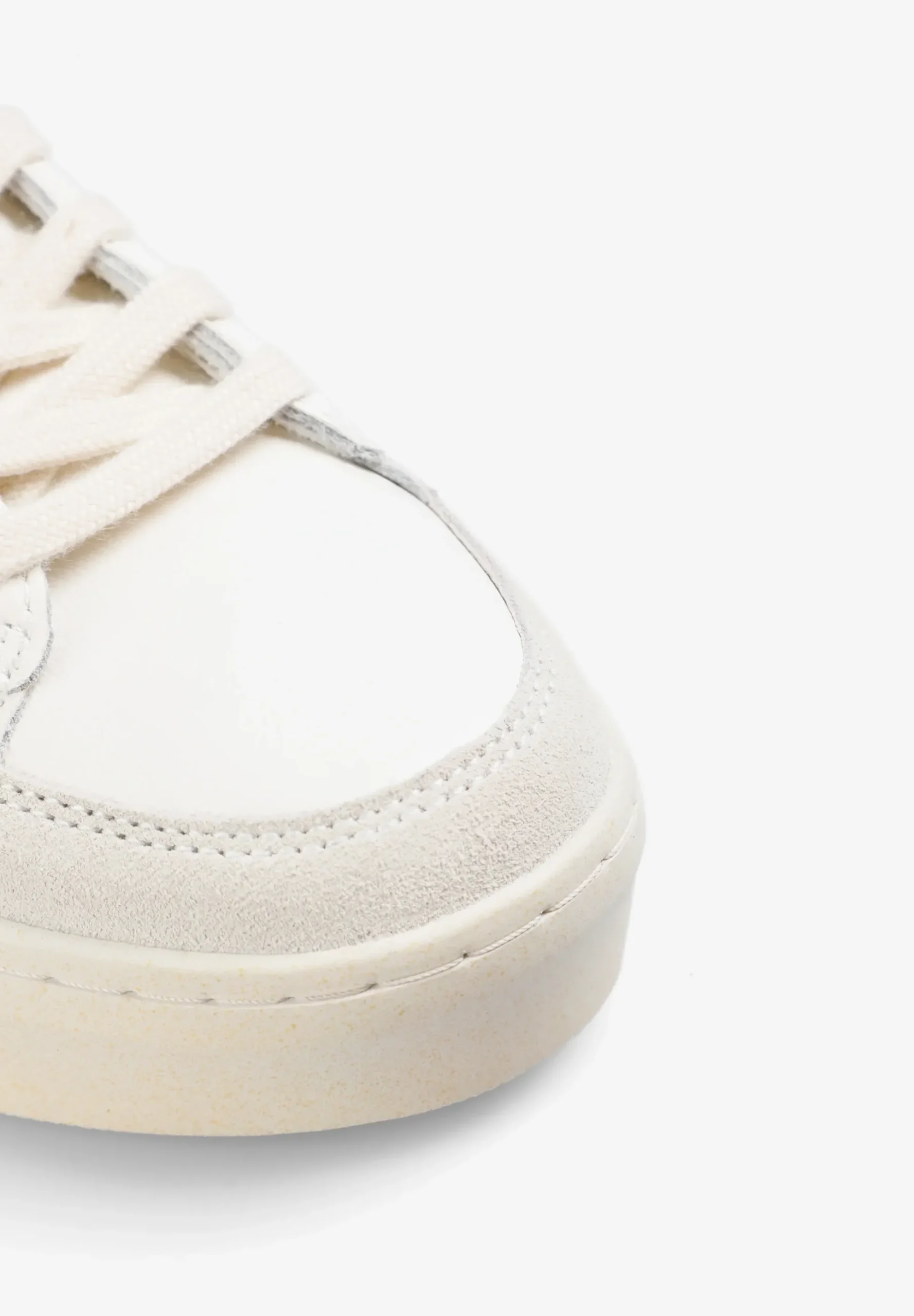 SNEAKERS BAJAS CALAVERA LATERAL