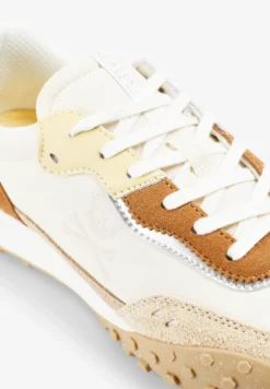 SNEAKERS CALAVERA LATERAL