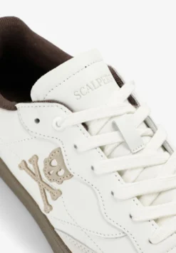 SNEAKERS CALAVERA PIEL
