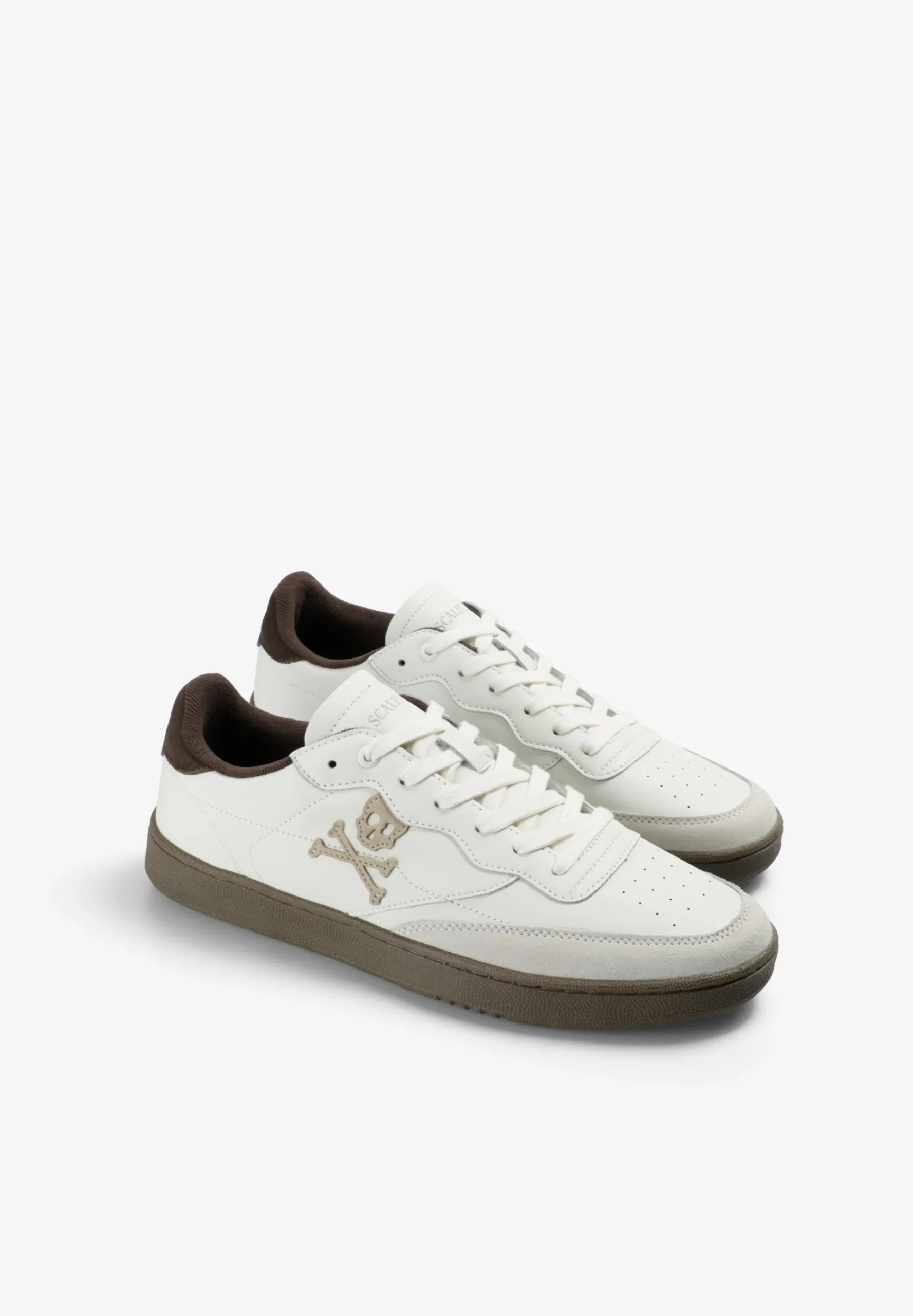 SNEAKERS CALAVERA PIEL