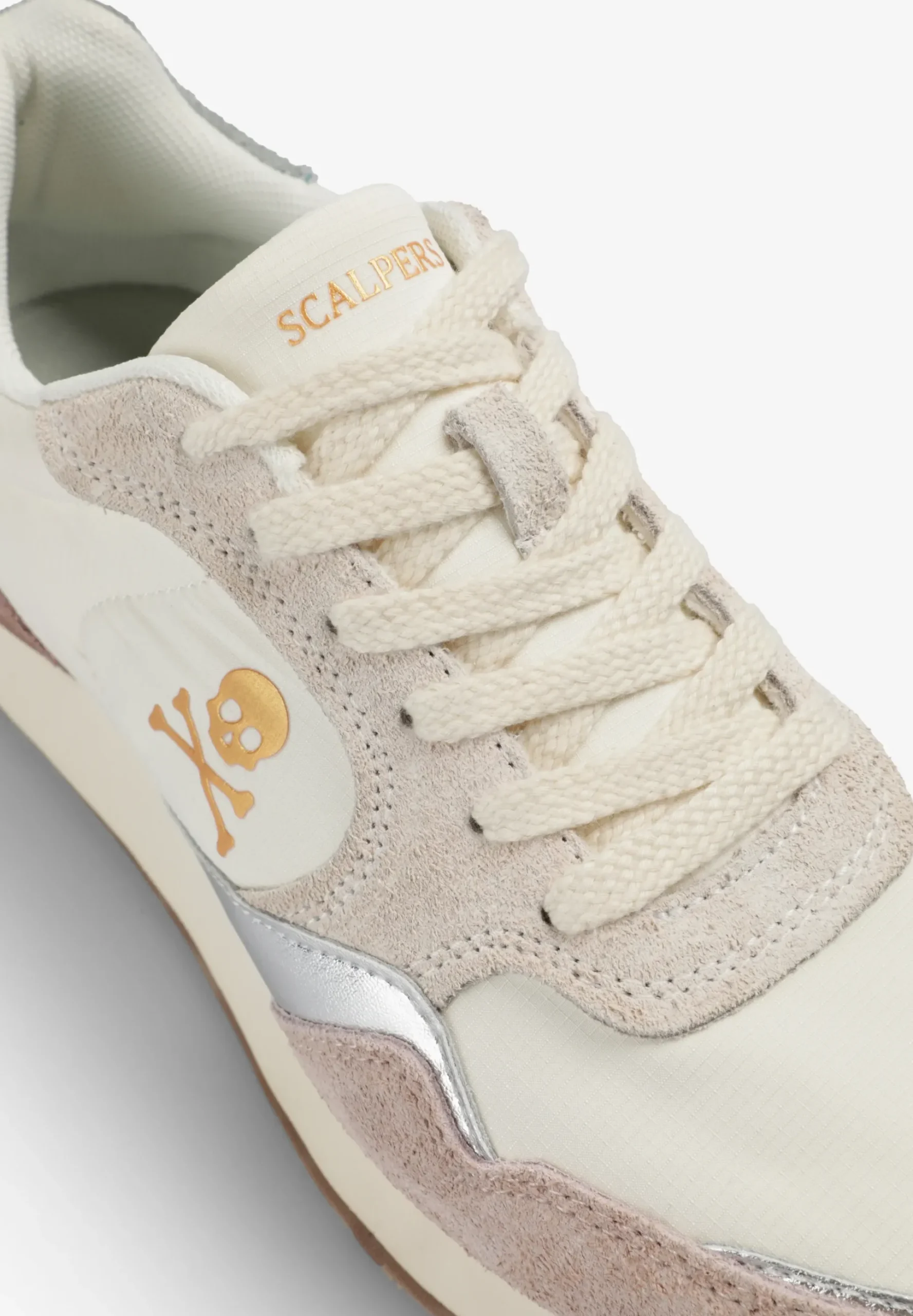 SNEAKERS COMBINADAS CALAVERA