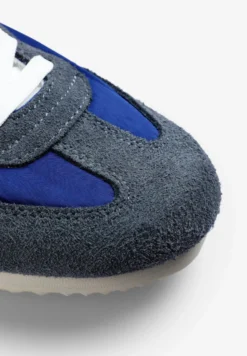 SNEAKERS ESTILO RETRO