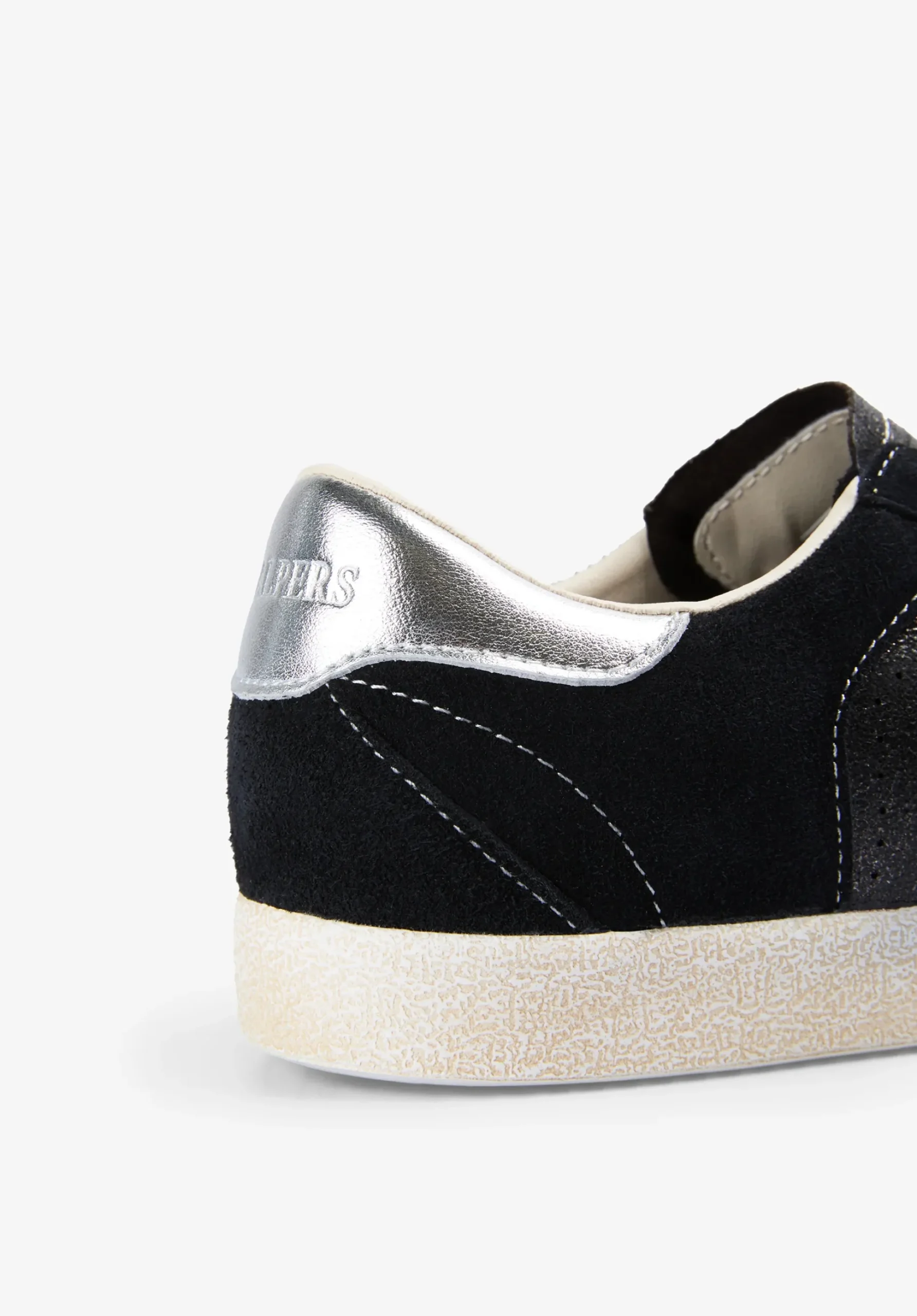 SNEAKERS METALIZADAS CALAVERA