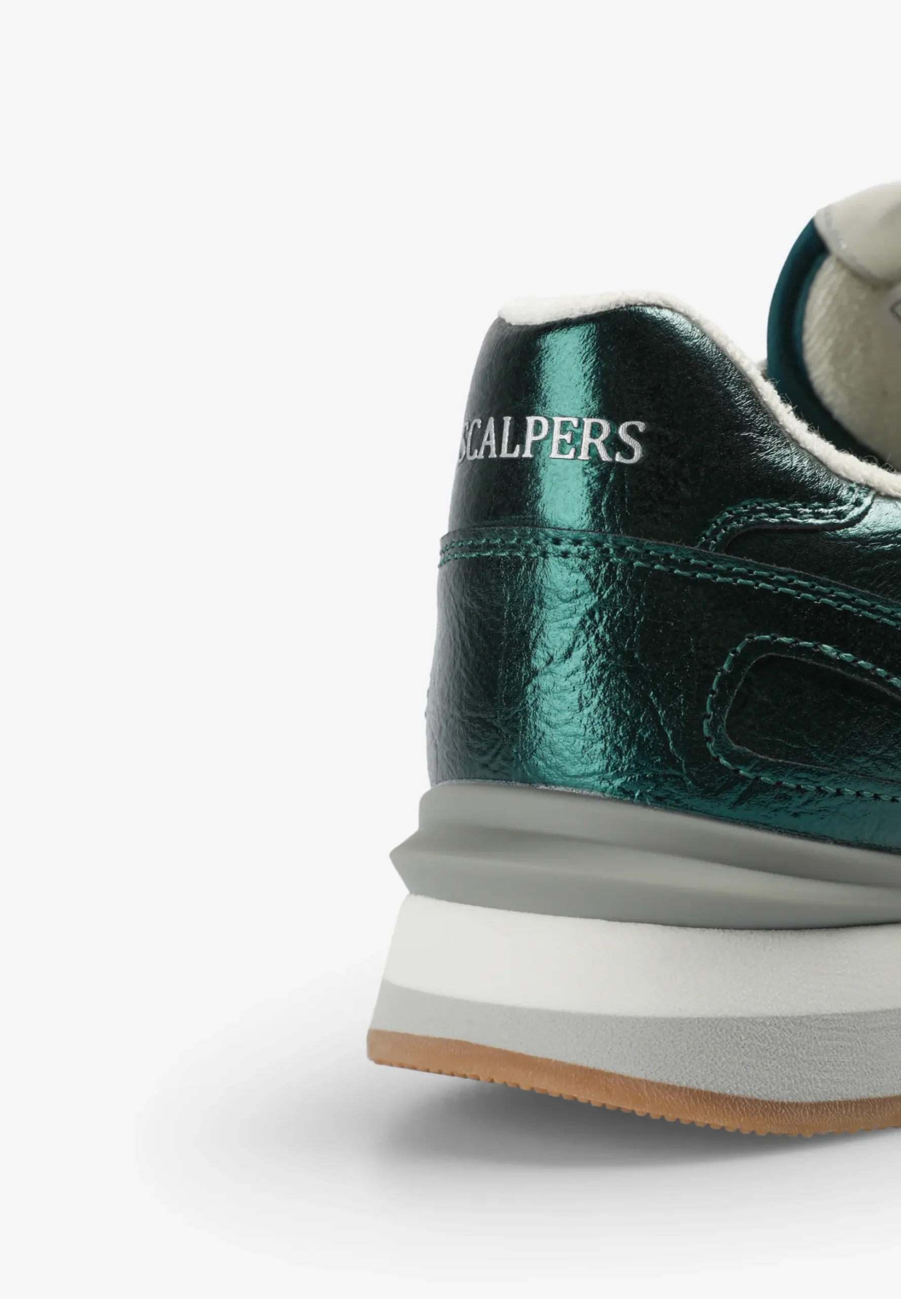 SNEAKERS METALIZADAS CALAVERA
