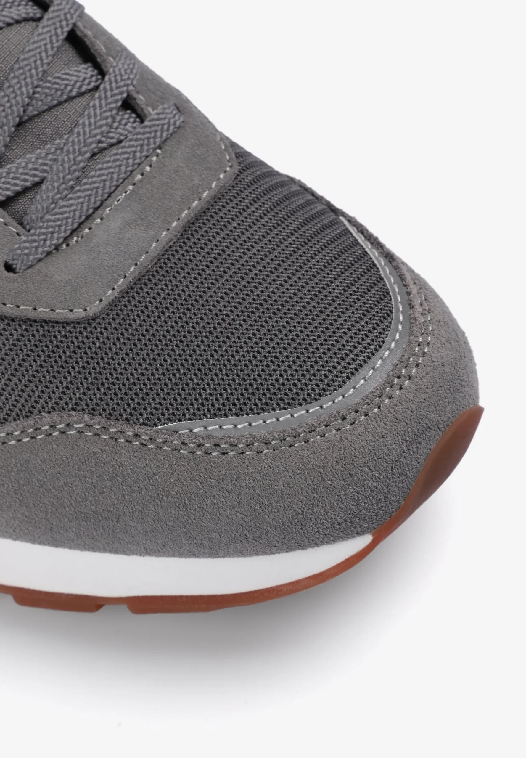 SNEAKERS PIEL CALAVERA