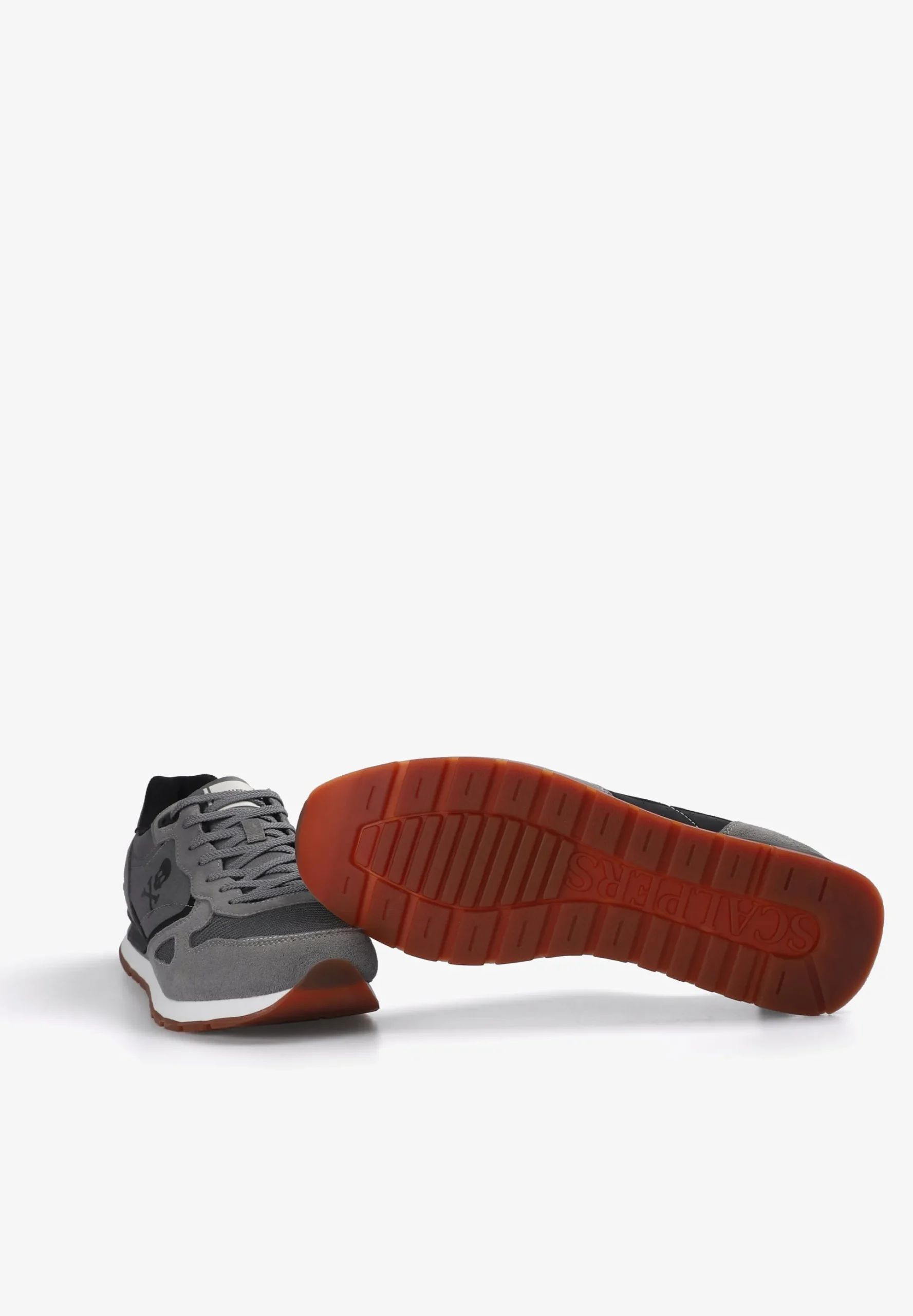 SNEAKERS PIEL CALAVERA