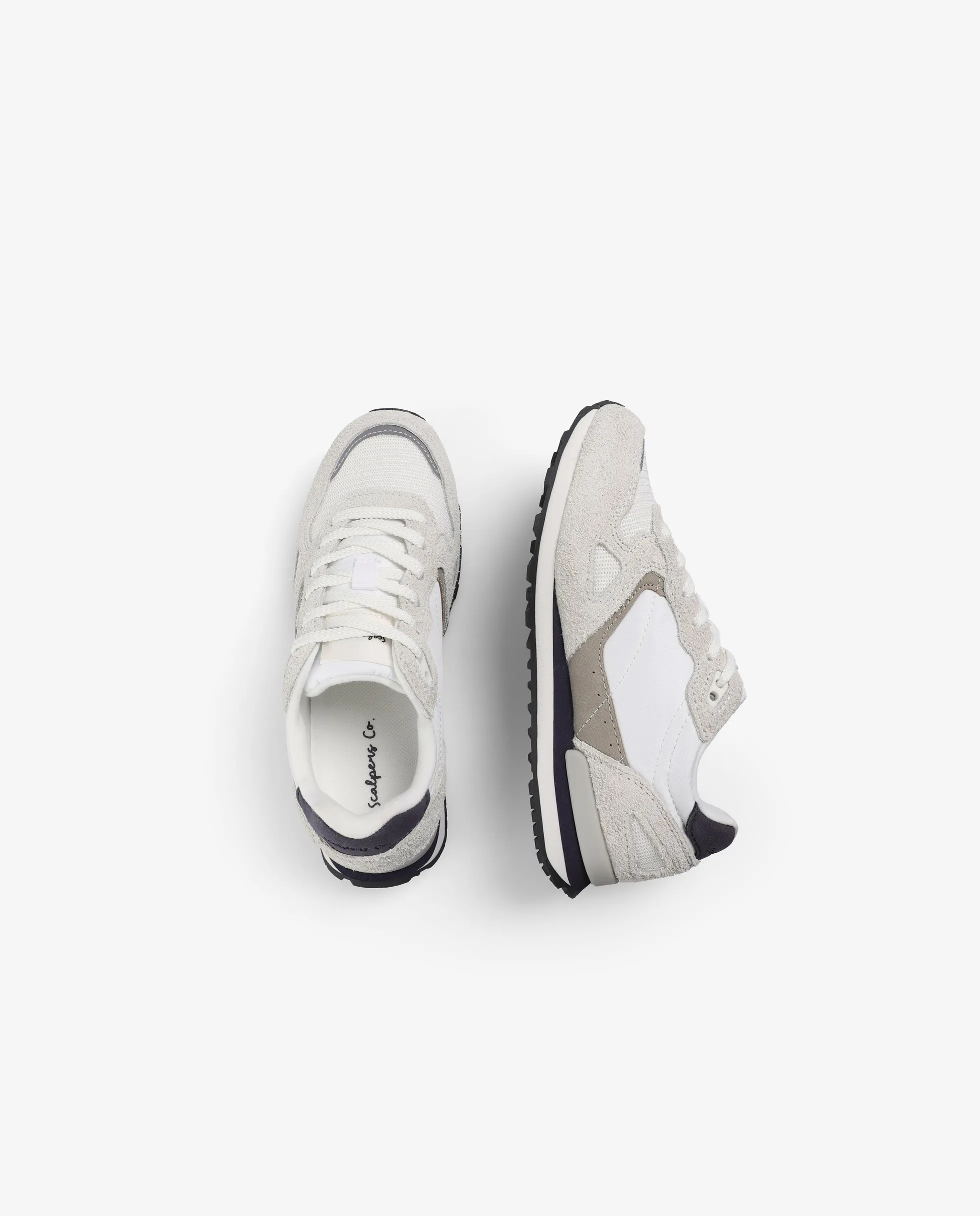 SNEAKERS PIEL CALAVERA LATERAL