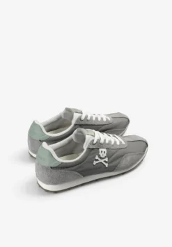 SNEAKERS RETRO CALAVERA