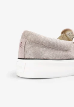 SNEAKERS SLIP ON