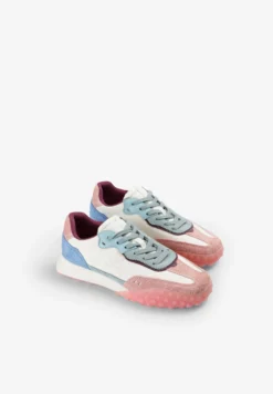 SNEAKERS SUELA RELIEVE
