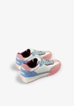 SNEAKERS SUELA RELIEVE
