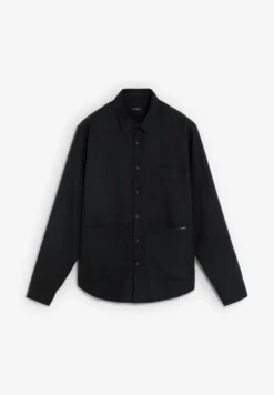 SOBRECAMISA LISA BOLSILLOS