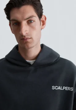 SUDADERA CON CAPUCHA PRINT