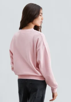 SUDADERA DETALLE STUDS