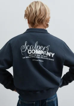 SUDADERA HALF-ZIP PRINT TRASERO