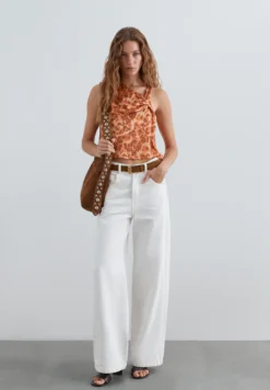 TOP DRAPEADO ANIMAL PRINT