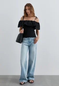 TOP ESCOTE BARDOT