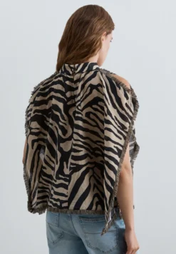 TOP FLECOS ANIMAL PRINT