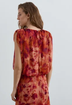 TOP FRUNCIDO ESTAMPADO FLORAL