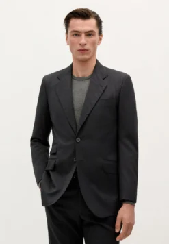 TRAJE CLÁSICO LANA GRIS