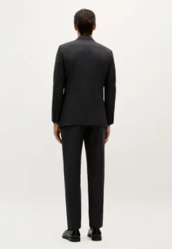 TRAJE CLÁSICO LANA GRIS