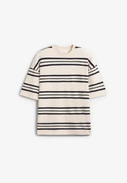 UNFEIGNED | CAMISETA OVERSIZED TERRY