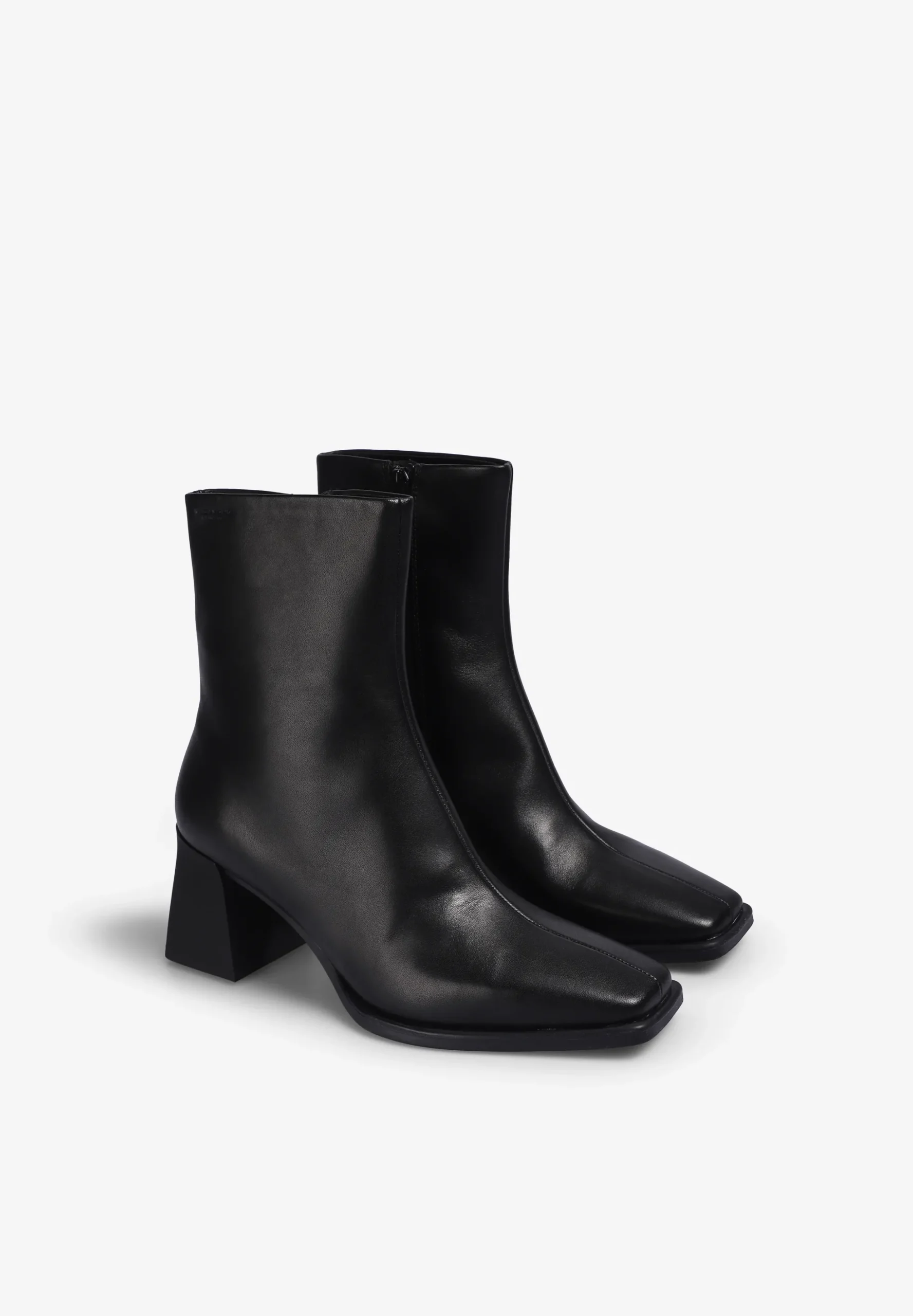 VAGABOND | BOTAS HEDDA
