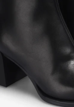 VAGABOND | BOTAS HEDDA