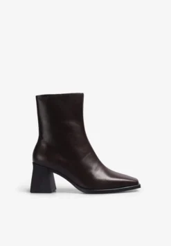 VAGABOND | BOTAS HEDDA