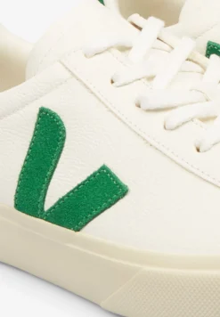 VEJA | SNEAKERS CAMPO HOMBRE