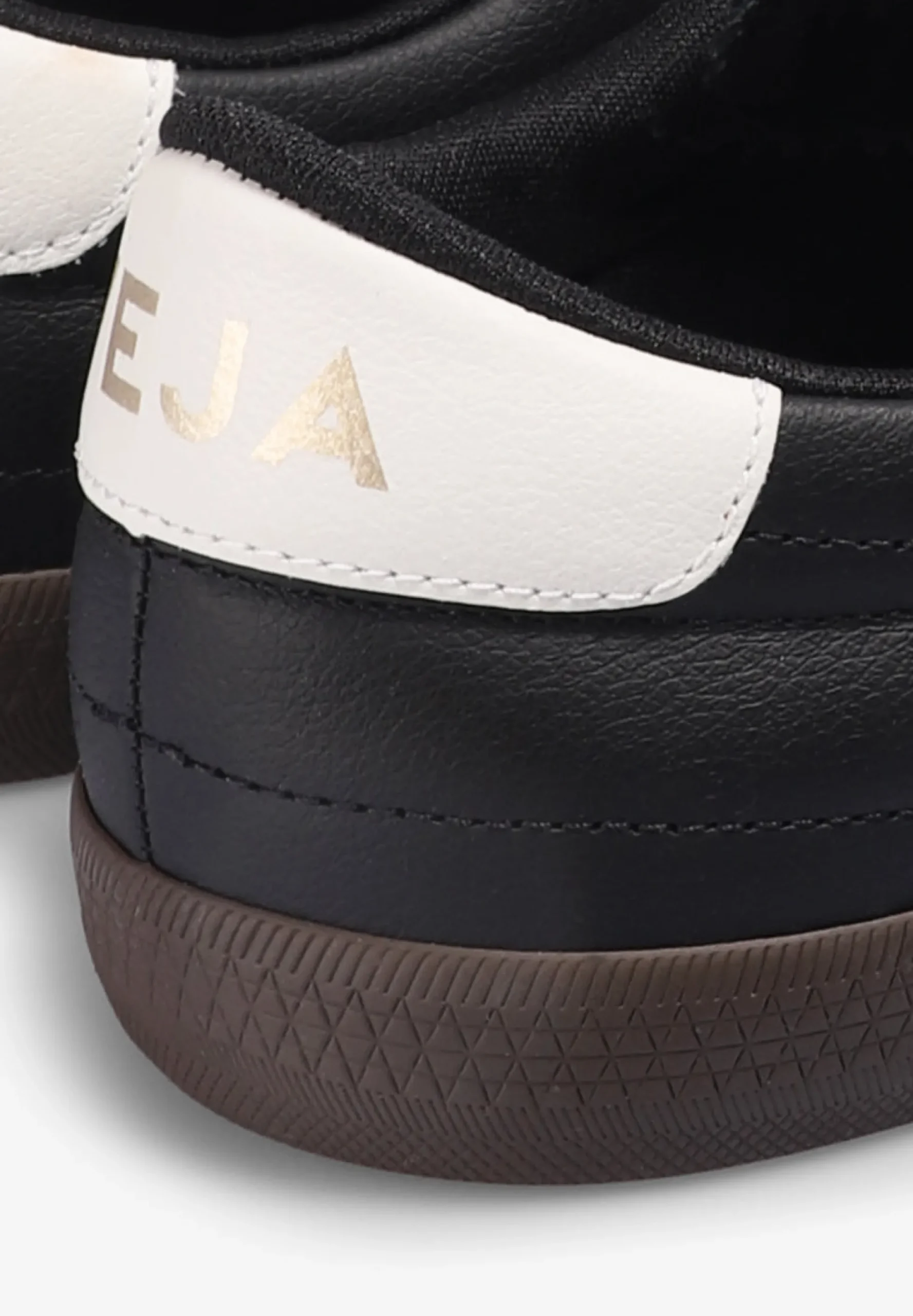 VEJA | SNEAKERS PANENKA HOMBRE
