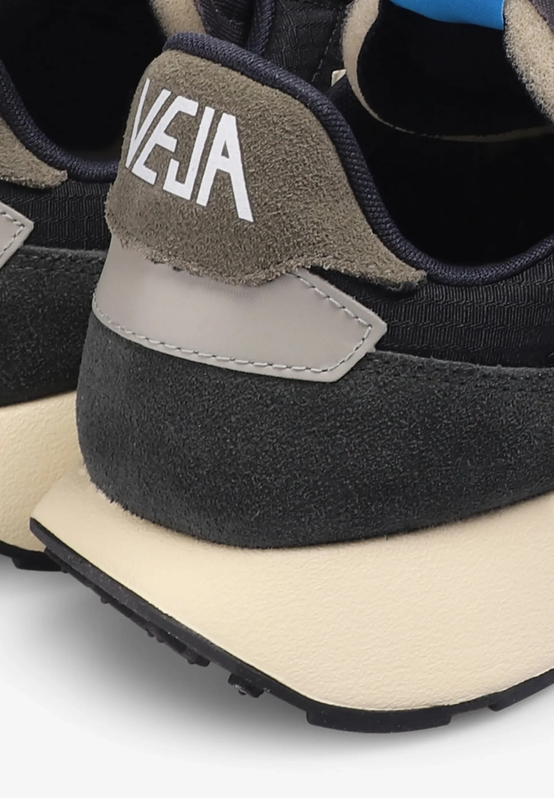 VEJA | SNEAKERS PAULISTANA HOMBRE