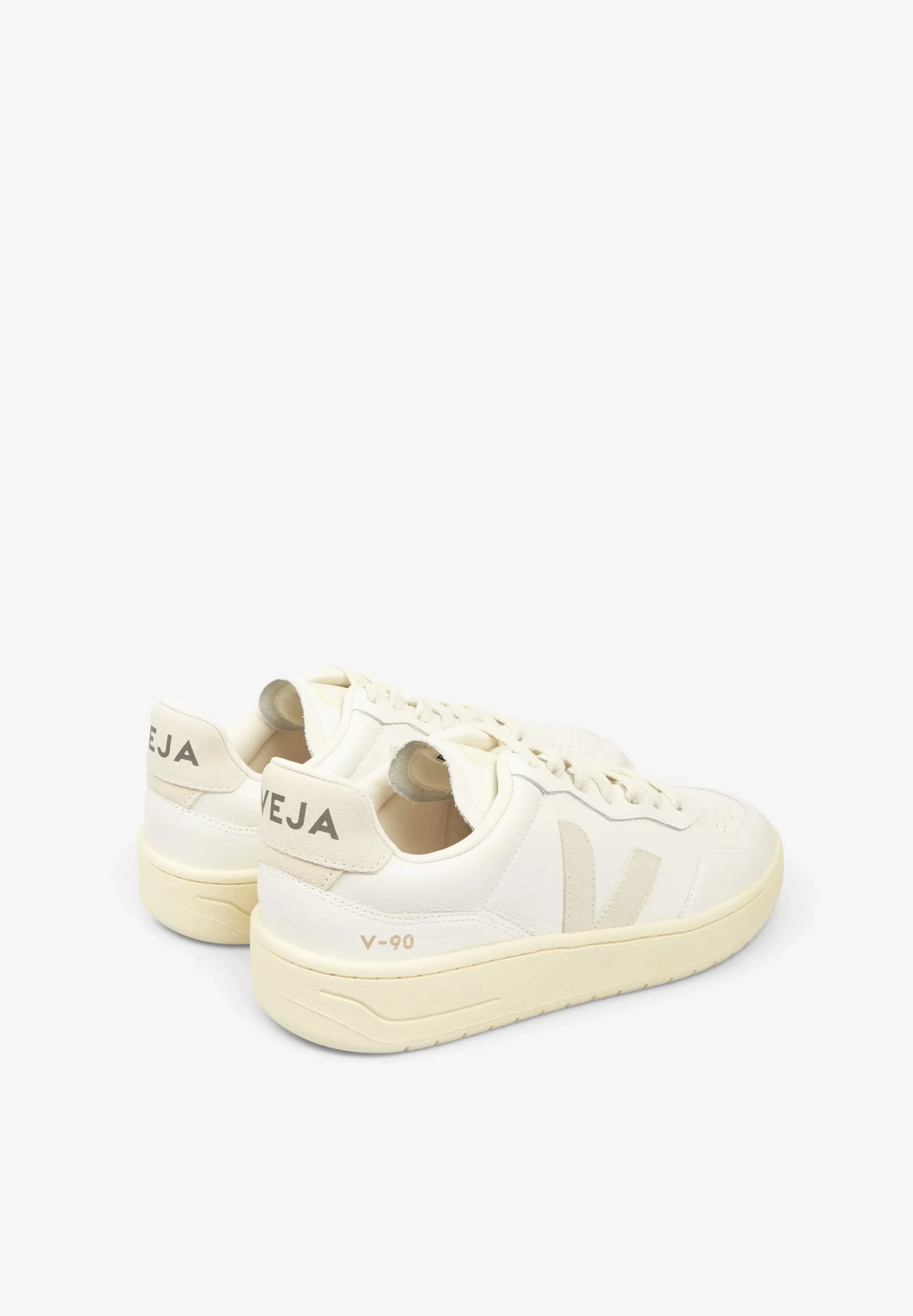 VEJA | SNEAKERS V-90 HOMBRE