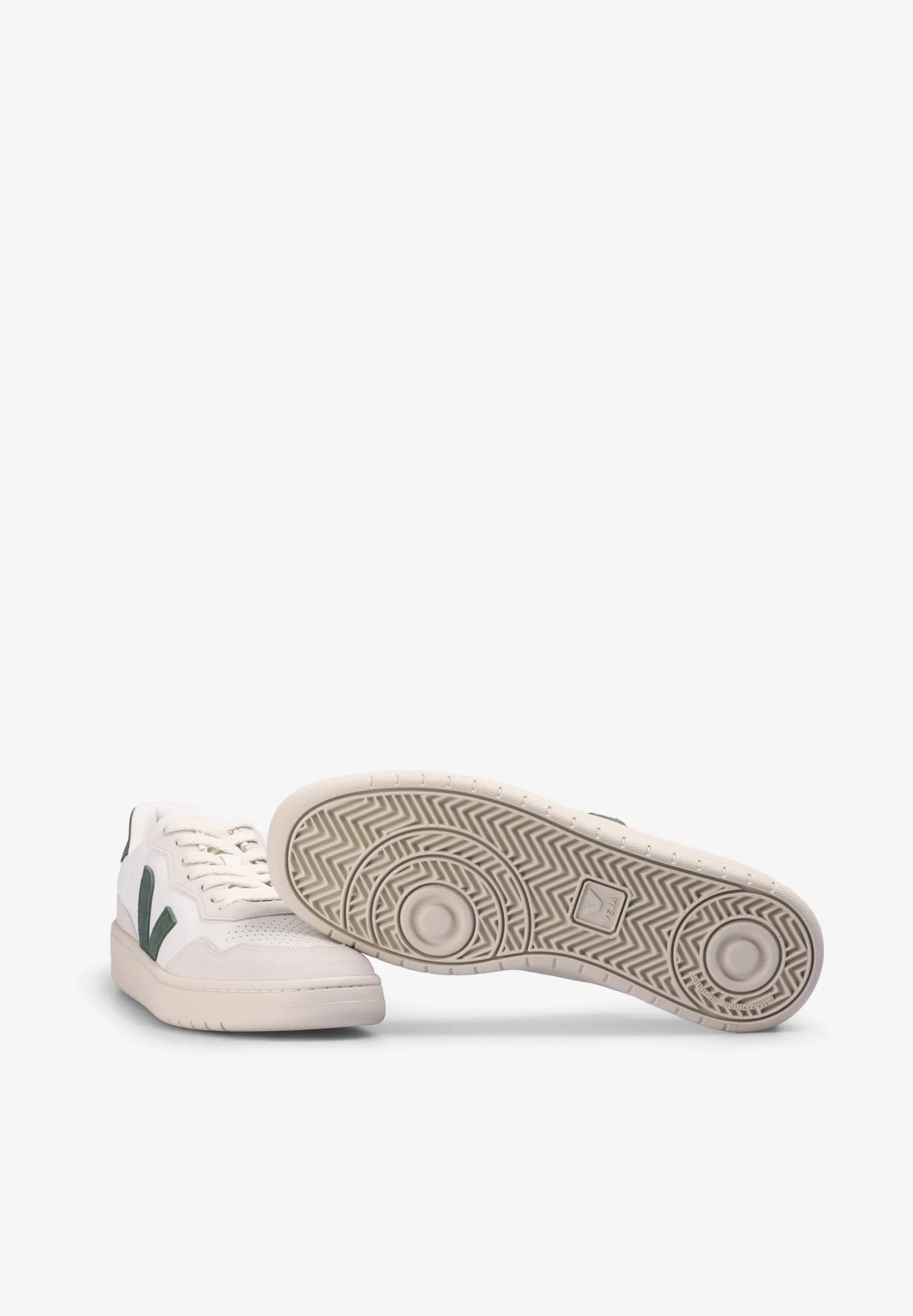 VEJA | SNEAKERS V-90 HOMBRE
