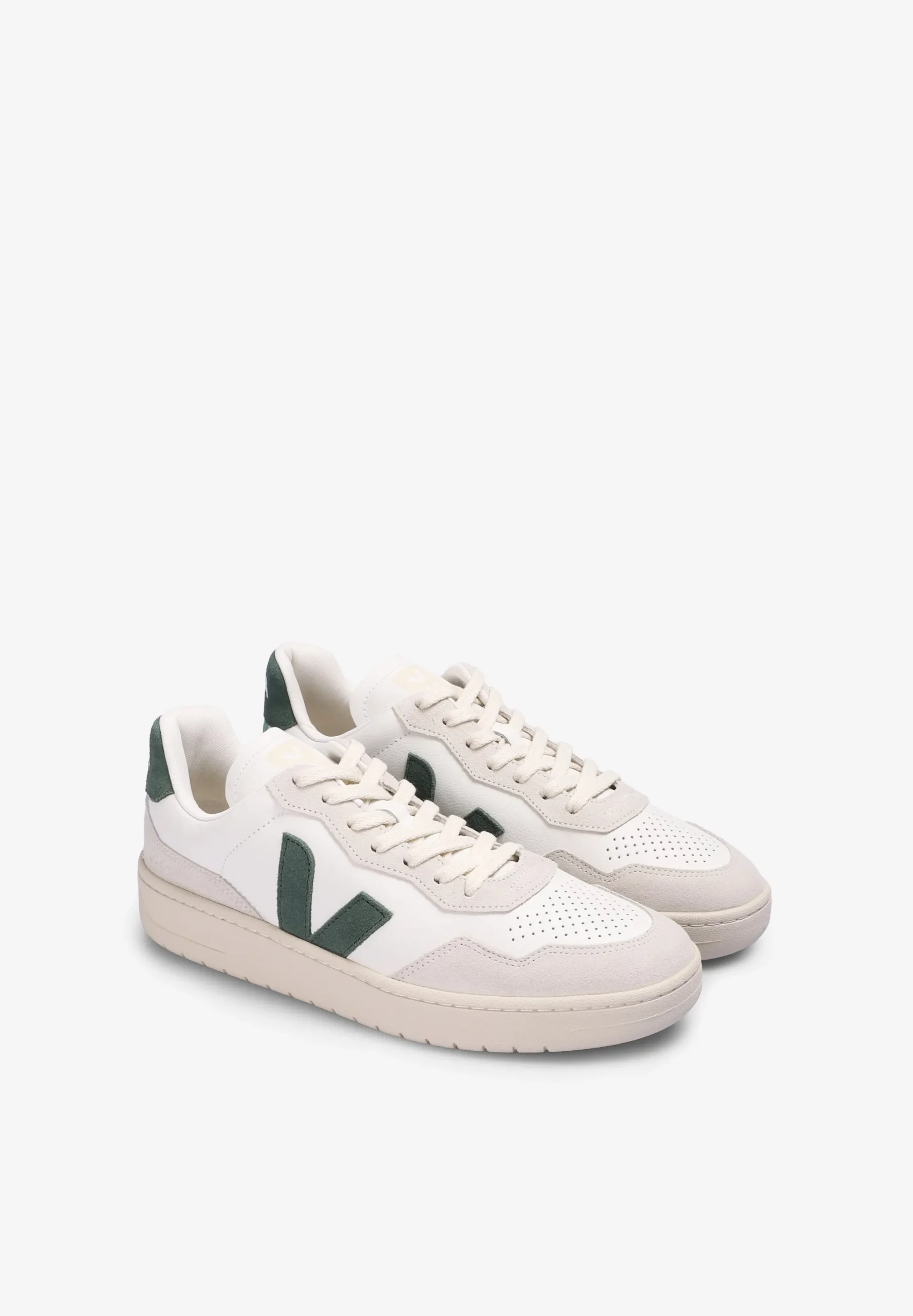 VEJA | SNEAKERS V-90 HOMBRE