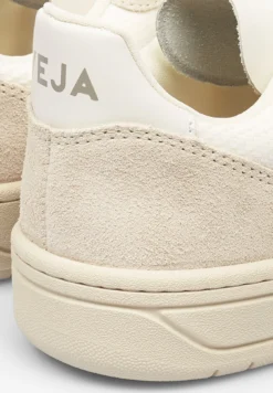 VEJA | SNEAKERS V-10 HOMBRE