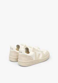 VEJA | SNEAKERS V-10 HOMBRE