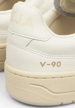 VEJA | SNEAKERS V-90 LEATHER UNISEX