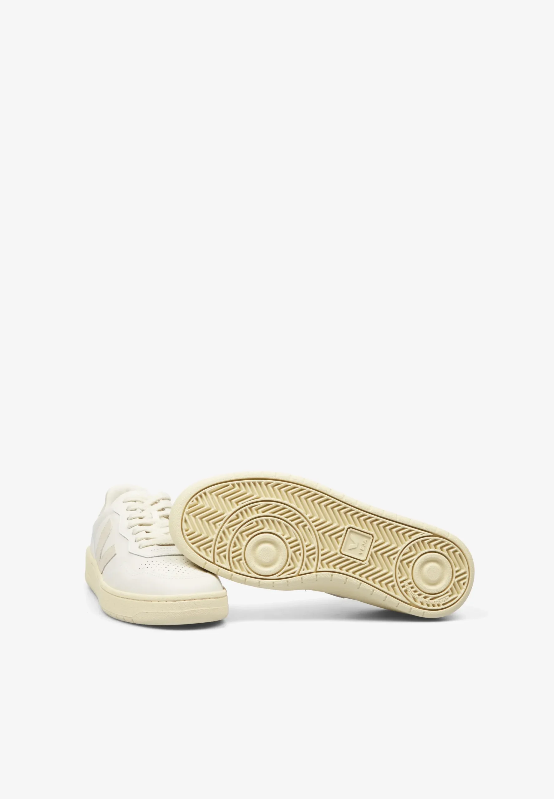 VEJA | SNEAKERS V-90 MUJER