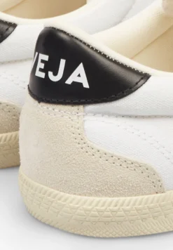 VEJA | SNEAKERS VOLLEY CANVAS HOMBRE